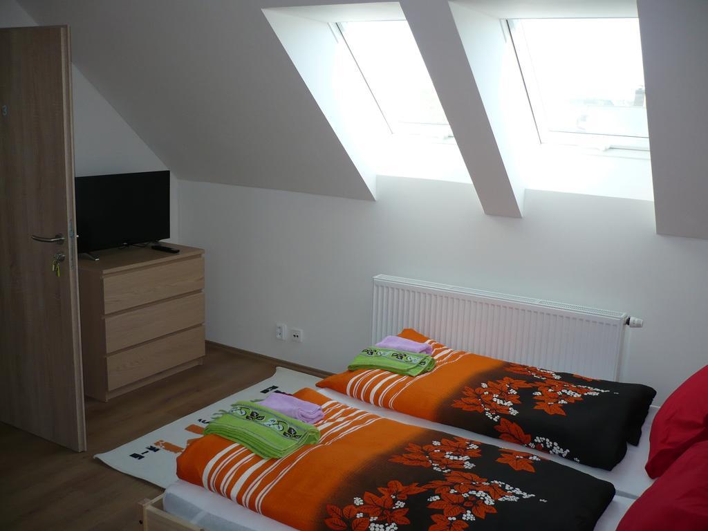 Rivendell Apartments Prague Ngoại thất bức ảnh