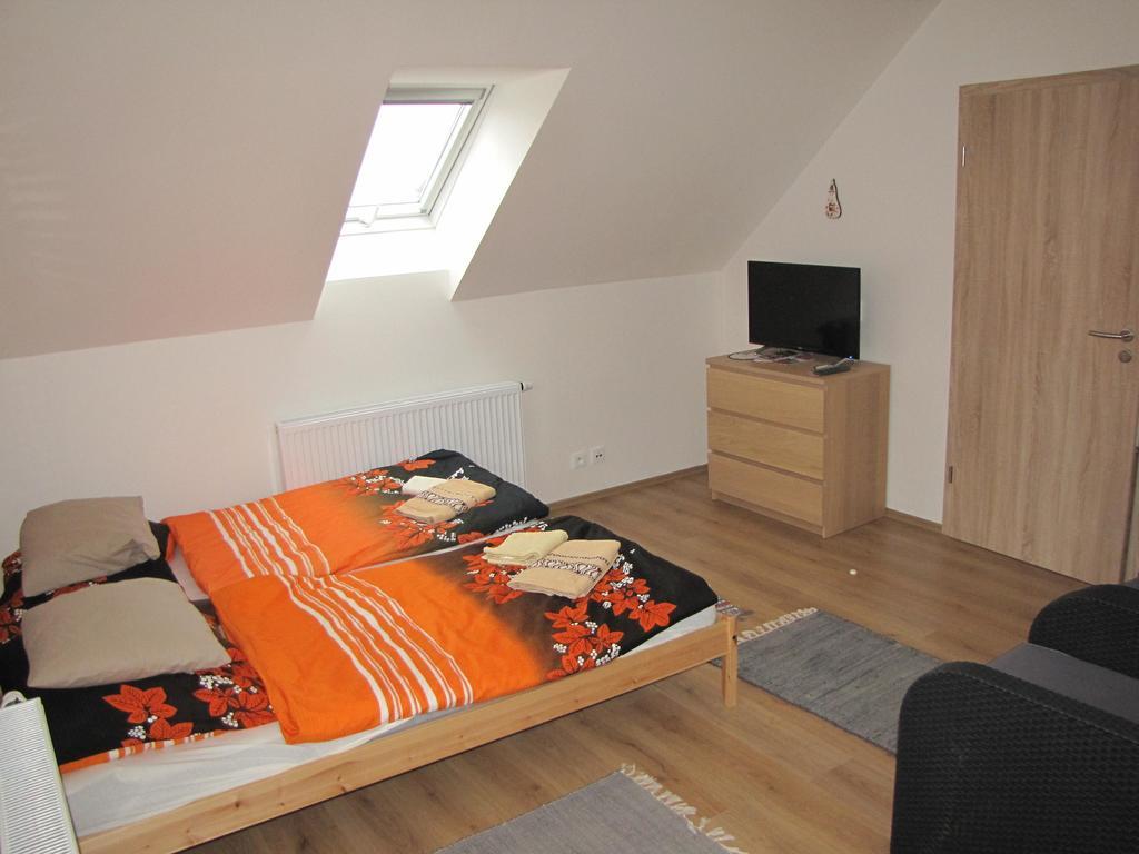 Rivendell Apartments Prague Ngoại thất bức ảnh