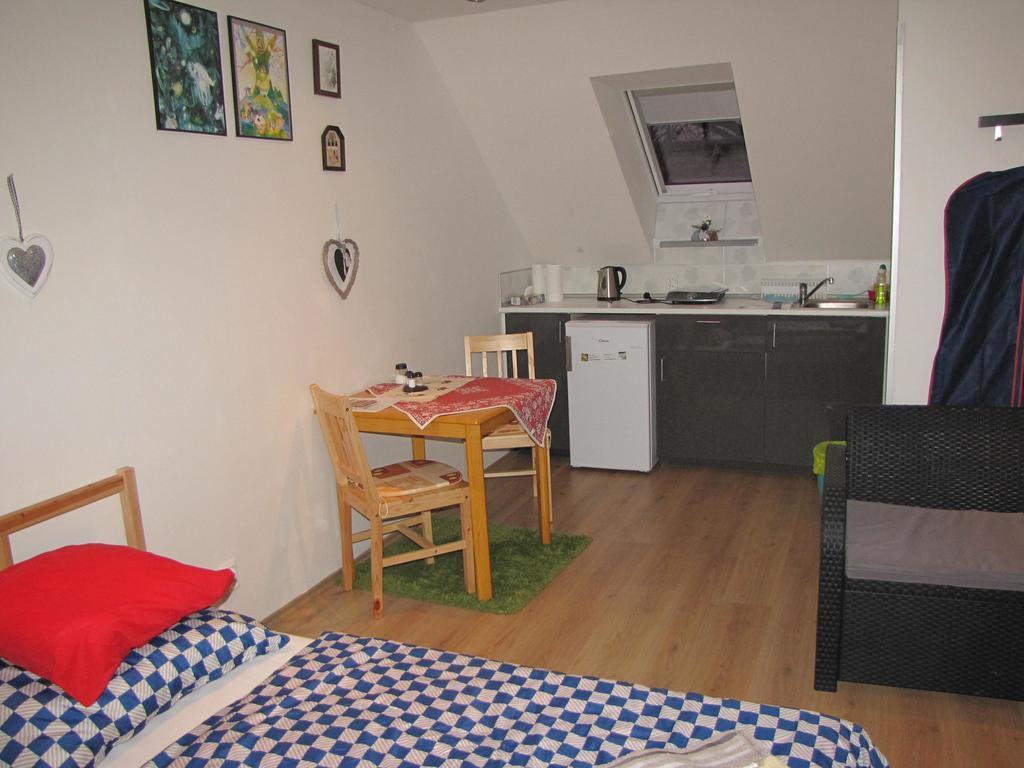 Rivendell Apartments Prague Ngoại thất bức ảnh