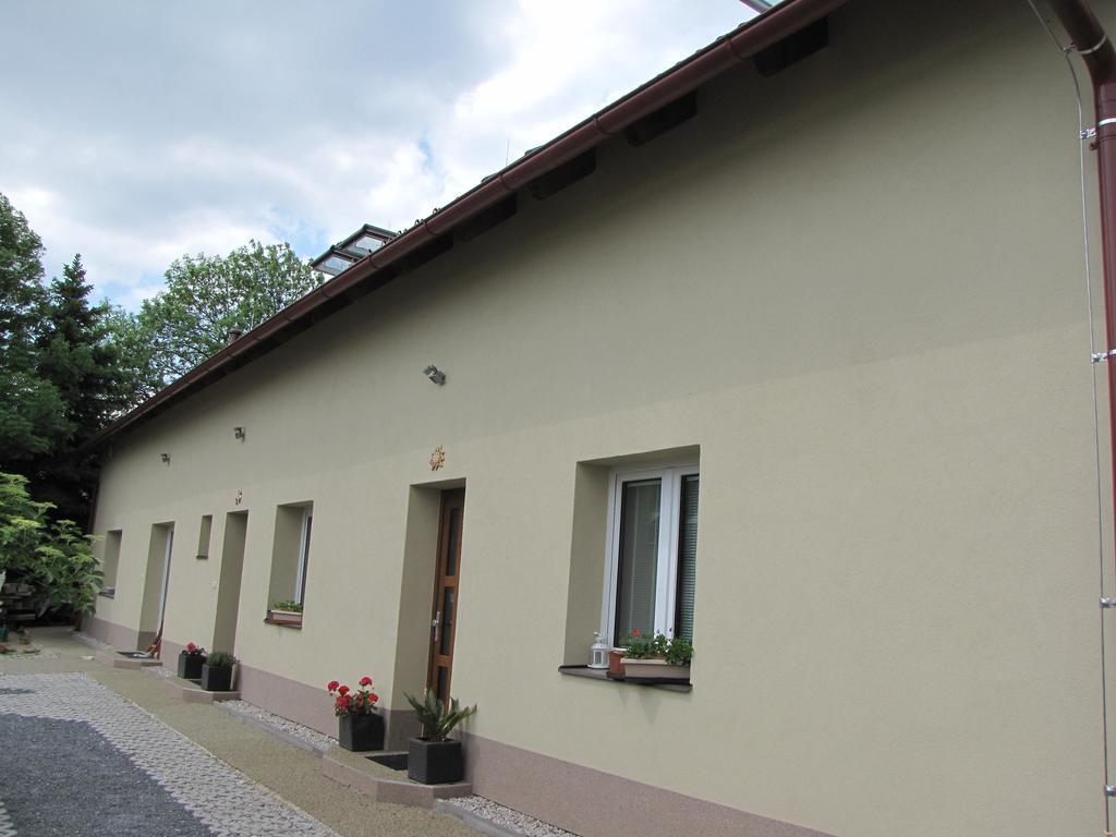 Rivendell Apartments Prague Ngoại thất bức ảnh