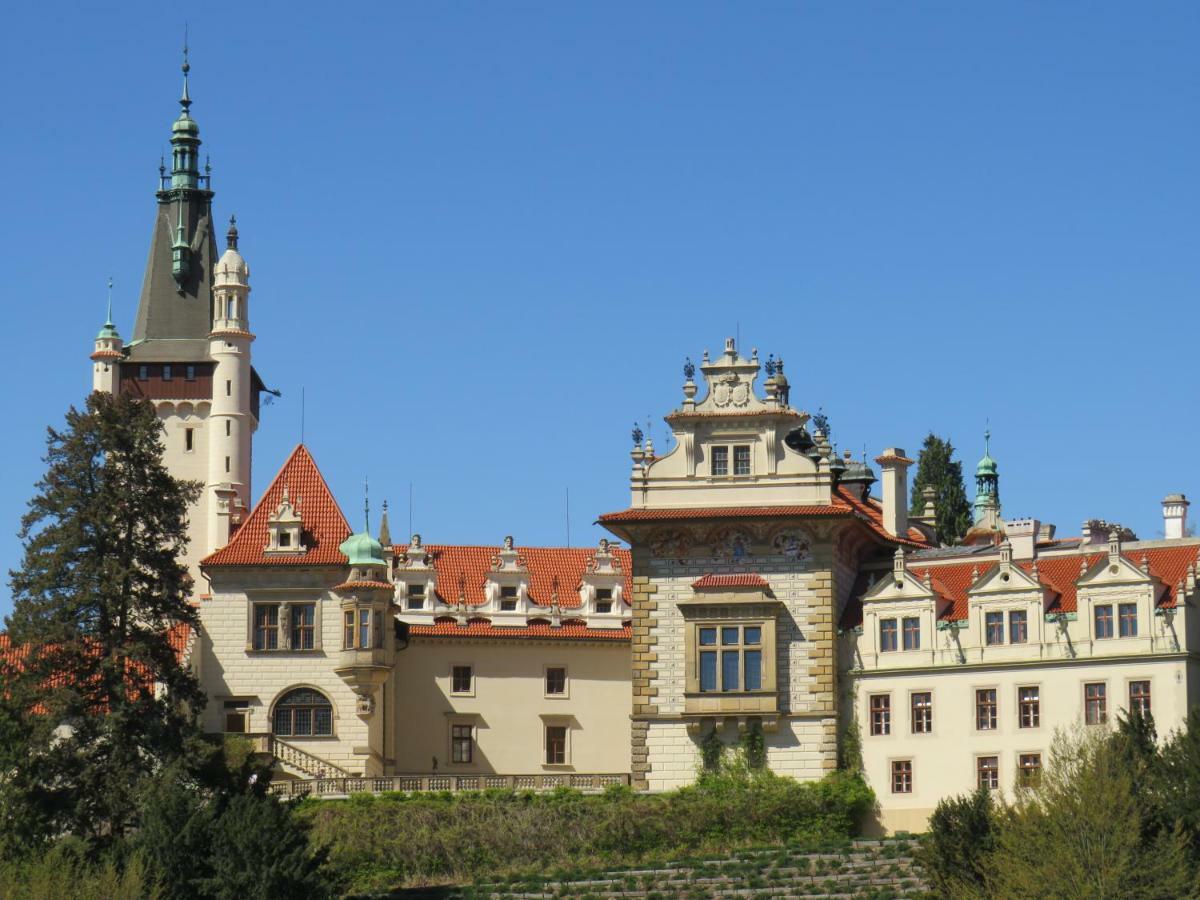 Rivendell Apartments Prague Ngoại thất bức ảnh
