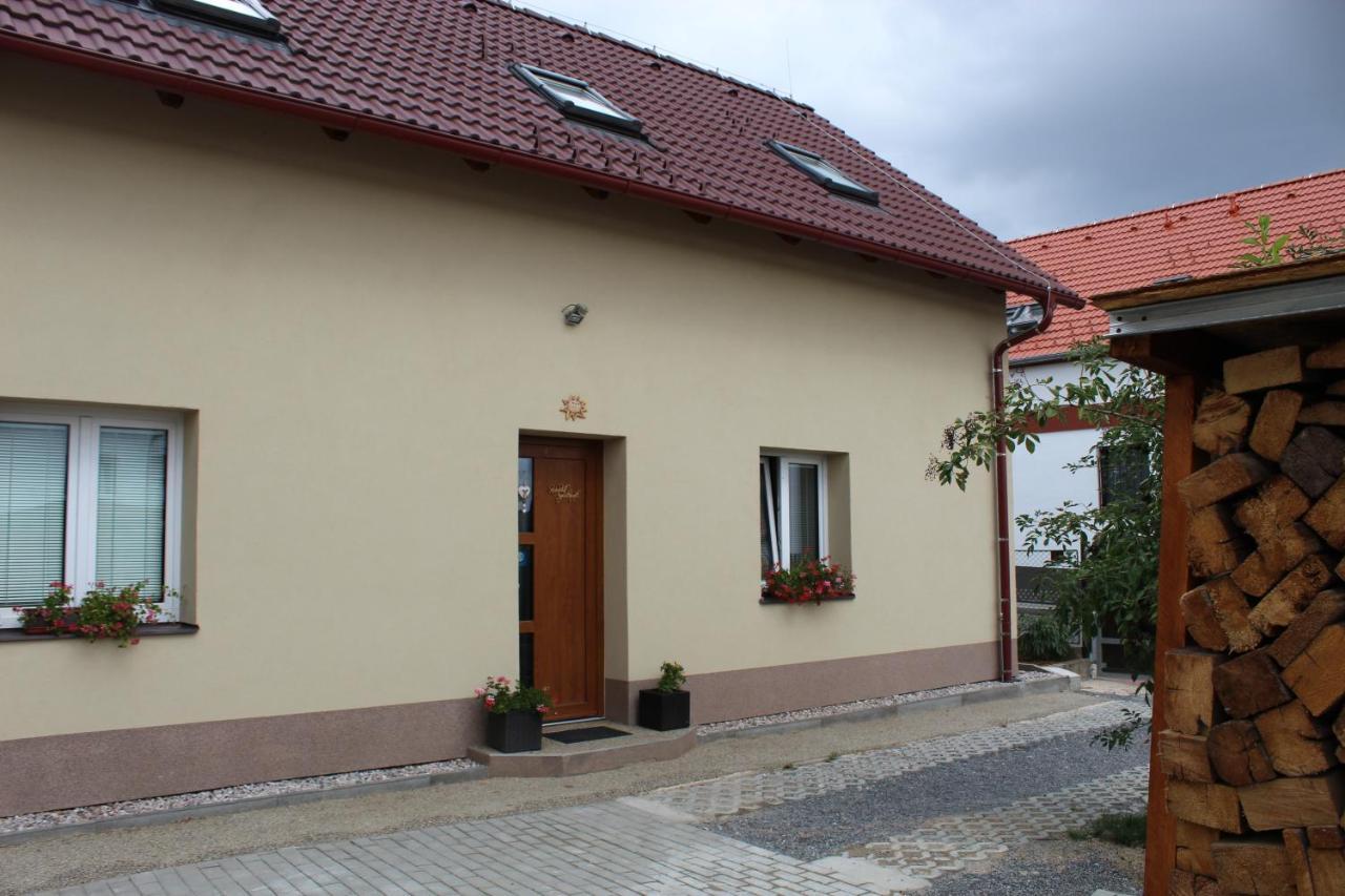 Rivendell Apartments Prague Ngoại thất bức ảnh