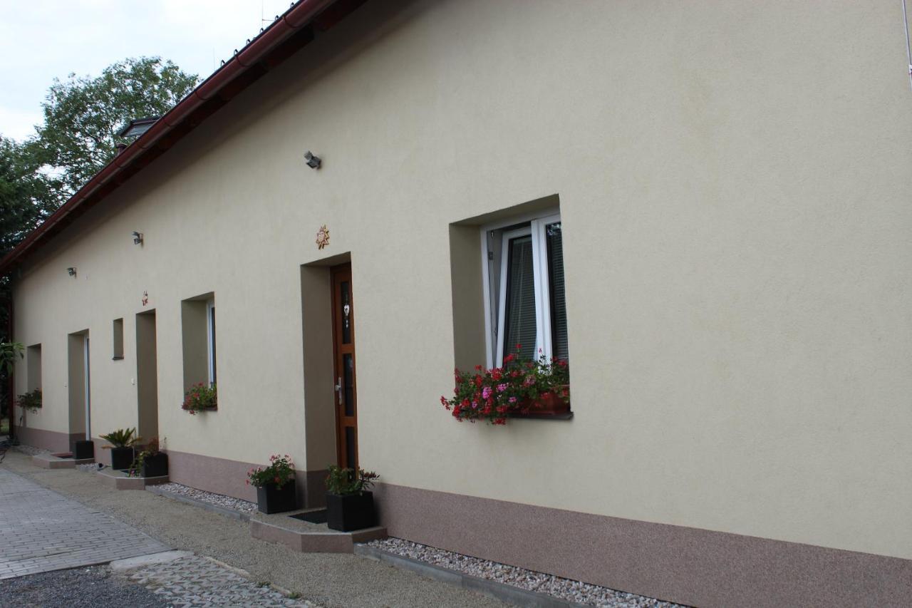 Rivendell Apartments Prague Ngoại thất bức ảnh