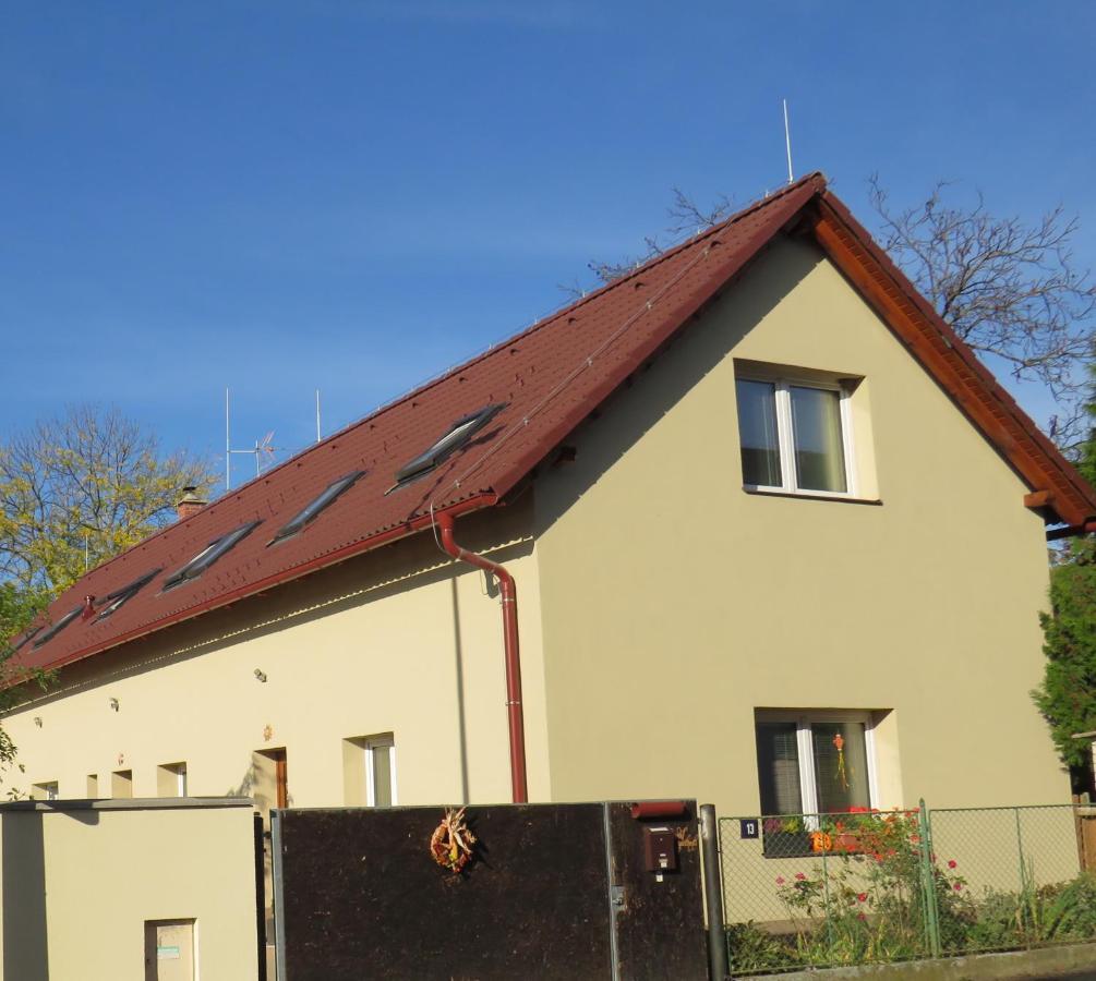 Rivendell Apartments Prague Ngoại thất bức ảnh